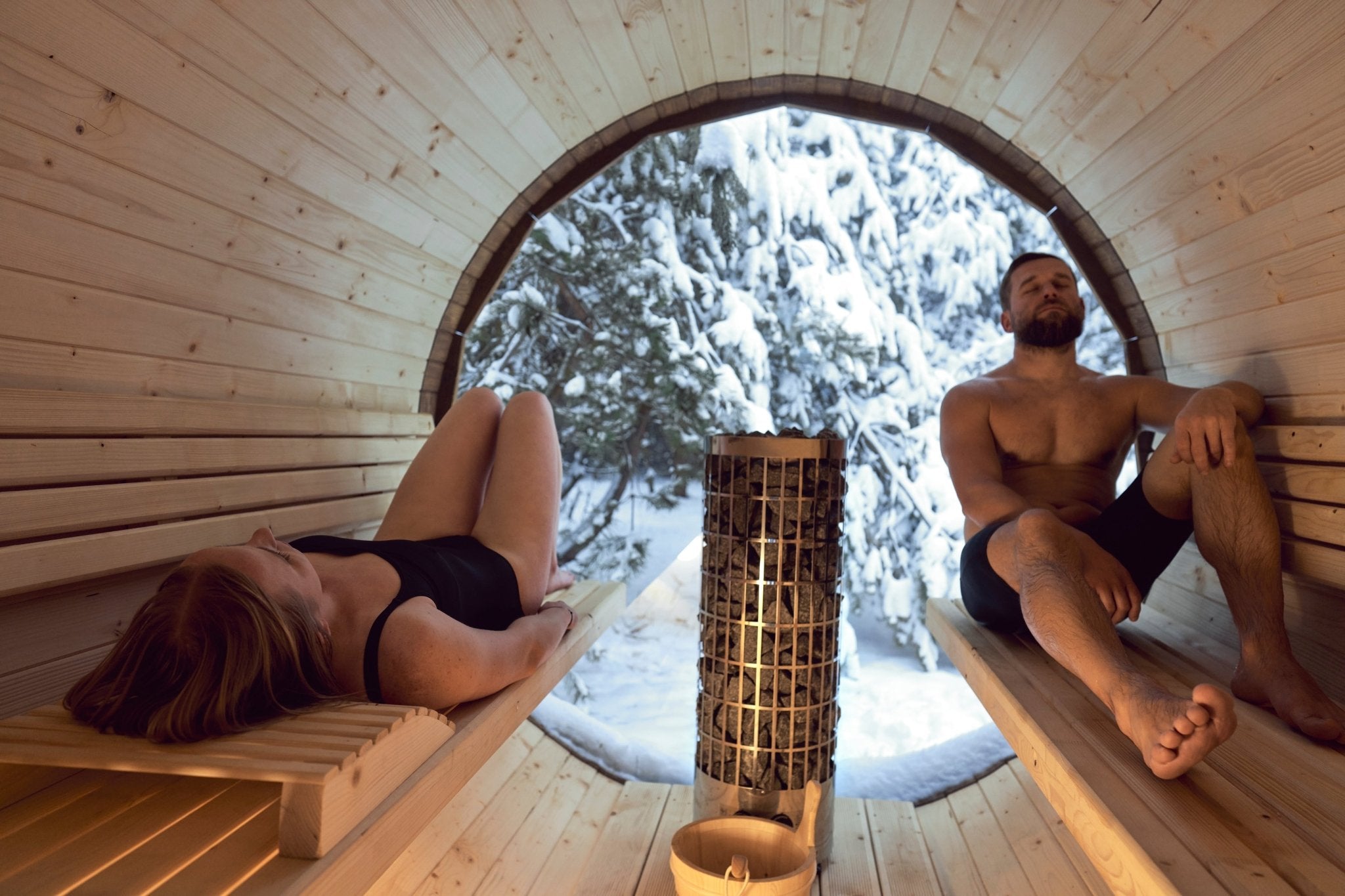 Sauna no Inverno: Uma Fonte de Calor e Bem-Estar nos Dias Frios - Saunamo