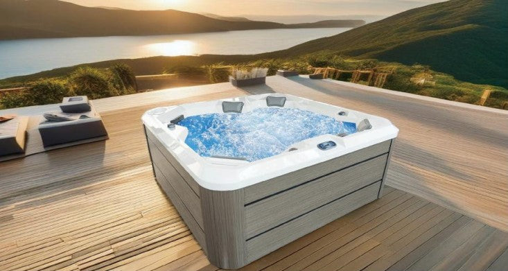 Jacuzzi Hydra 200 en una cubierta exterior.