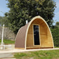 Saunamo Pod: estructura de madera con puerta para sauna exterior.